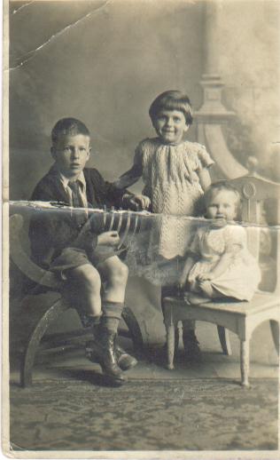 Hogsflesh Family photo